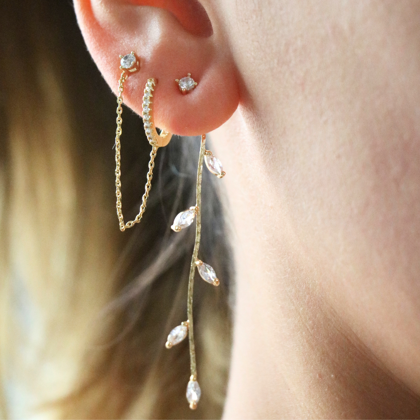 Elma Leaf Drop Earrings