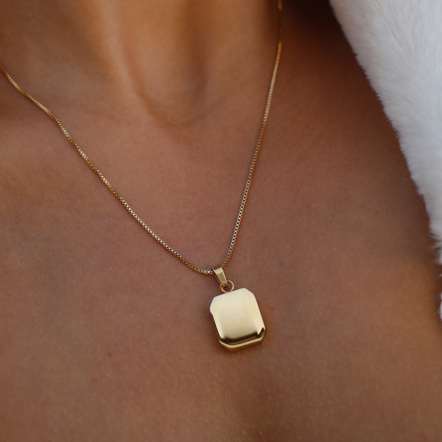 Engravable Square Necklace