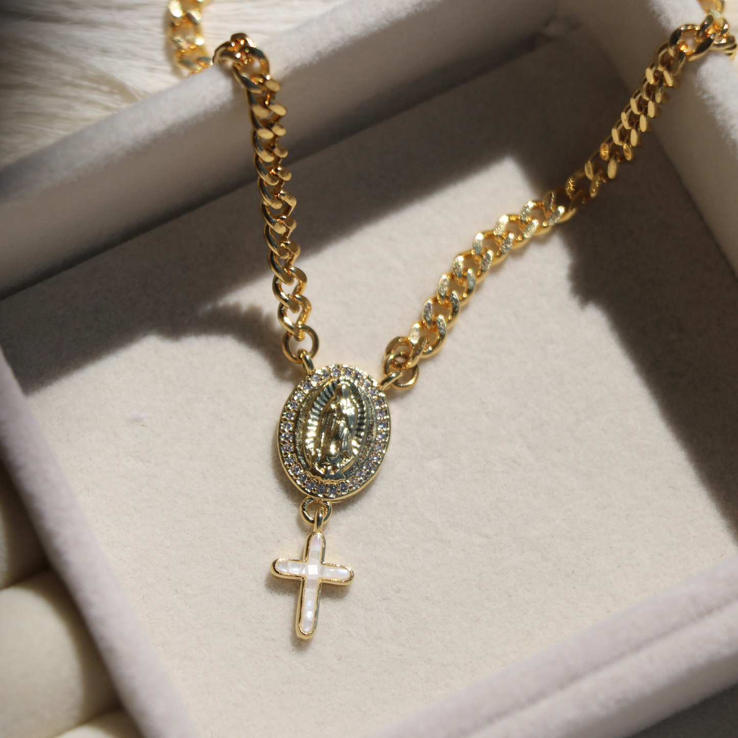 Woman of Faith Necklace