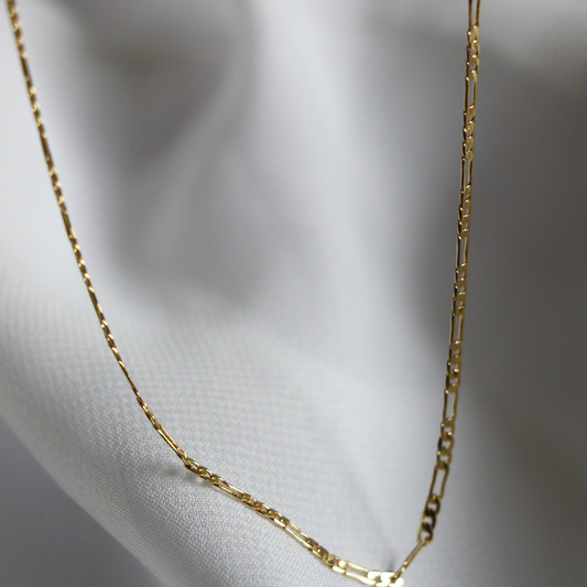 Everyday Dainty Figaro Chain