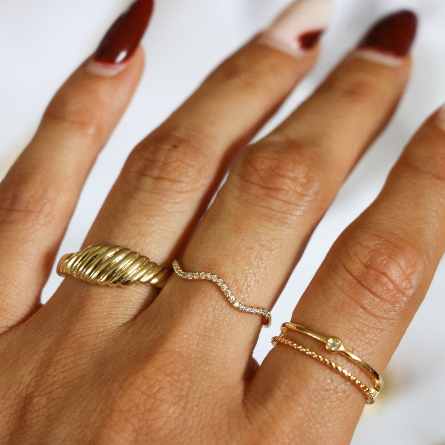 Cutesie Wavy Ring